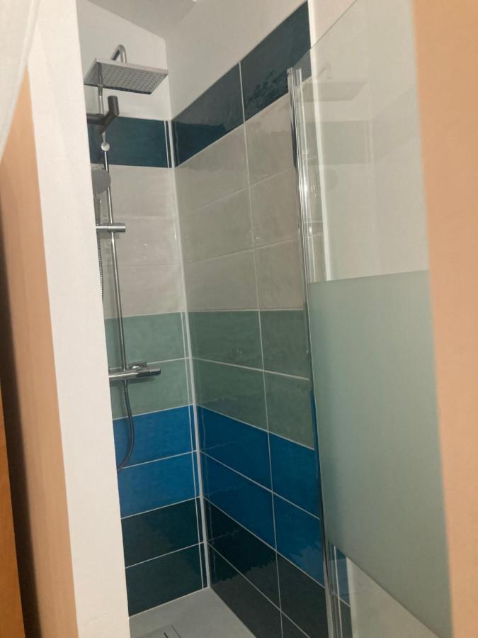 Chambre D'Hotes Les Roches Corme-Royal 外观 照片